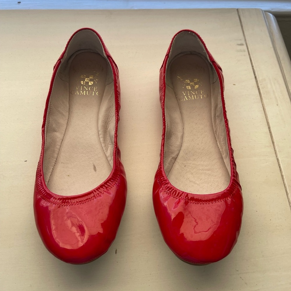 Vince Camuto Red Patent Ballet Flats size 6.5